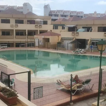 Mareverde Vista Mare Con Tres Piscinas *