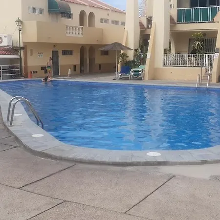 아파트 Mareverde Vista Mare Con Tres Piscinas *